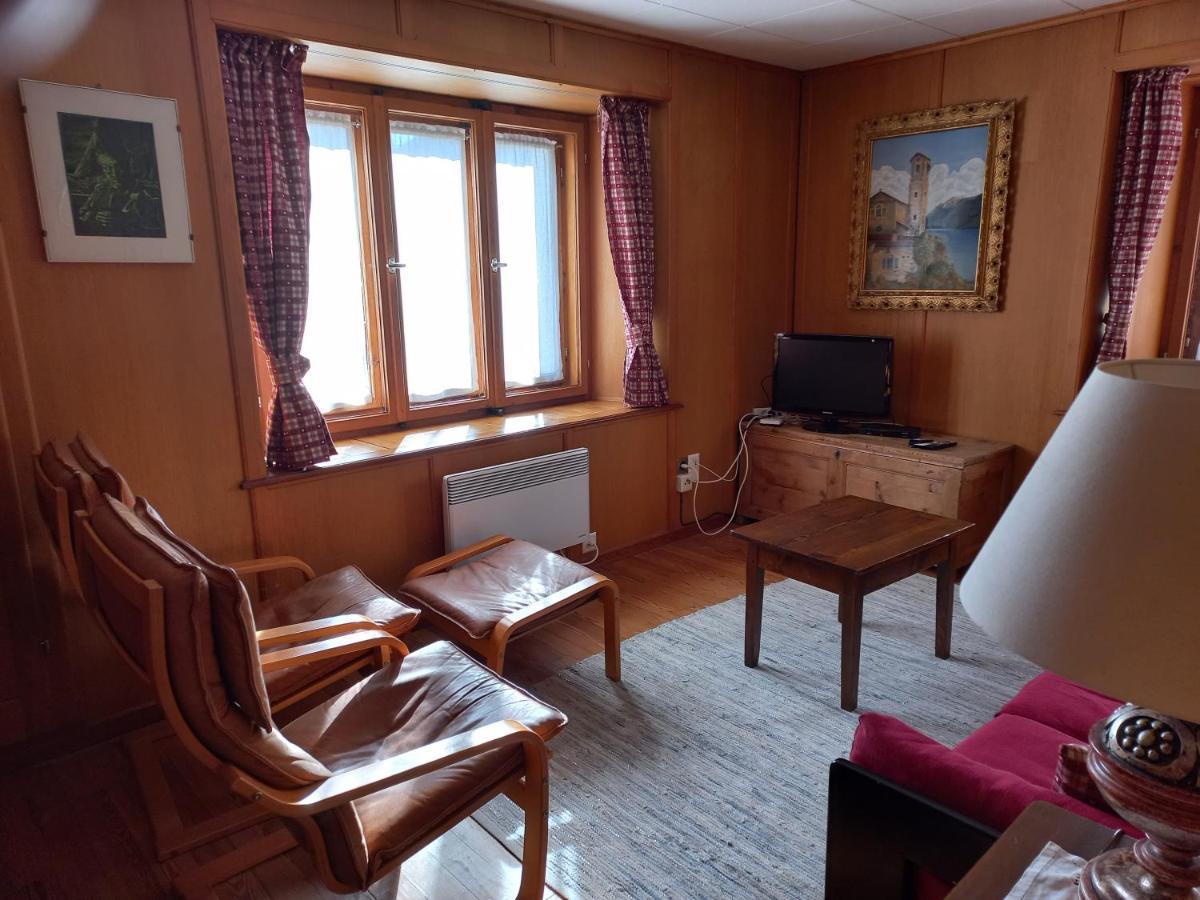 Casa Vacanza Ponte Aino Poschiavo Exteriör bild