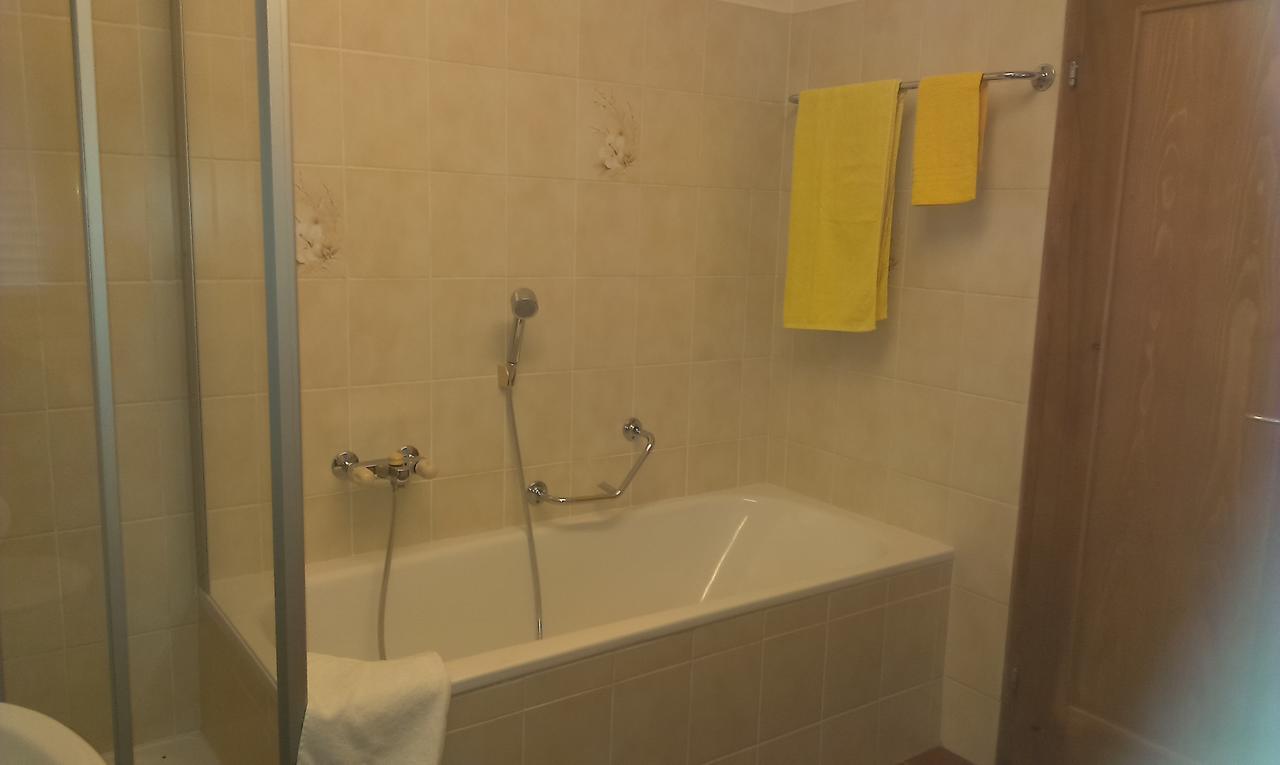 Casa Vacanza Ponte Aino Poschiavo Exteriör bild